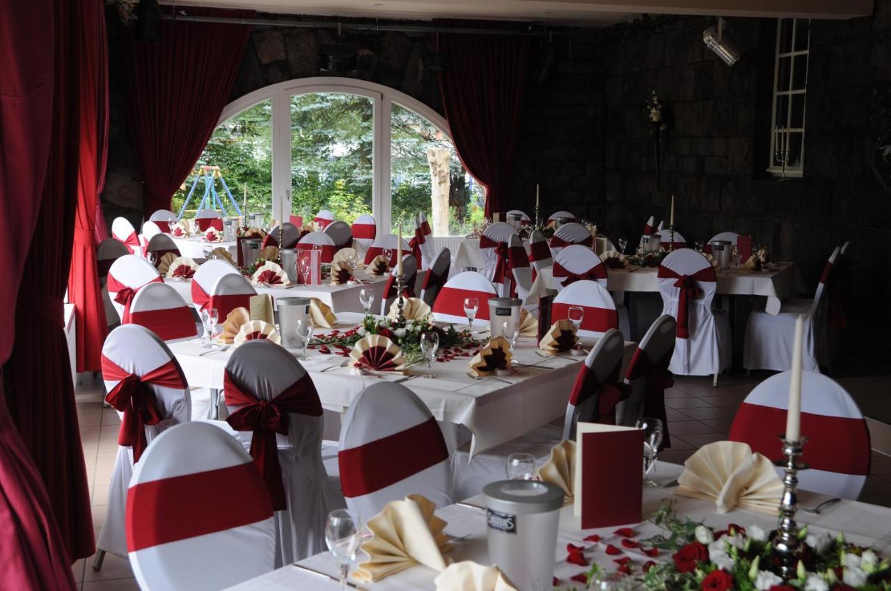Gasthaus Und Hotel An Der Kost Hattingen Ngoại thất bức ảnh