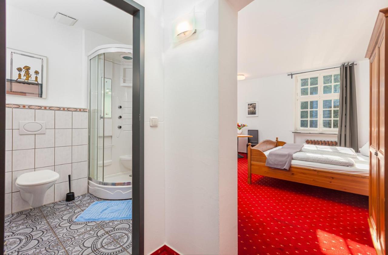 Gasthaus Und Hotel An Der Kost Hattingen Ngoại thất bức ảnh